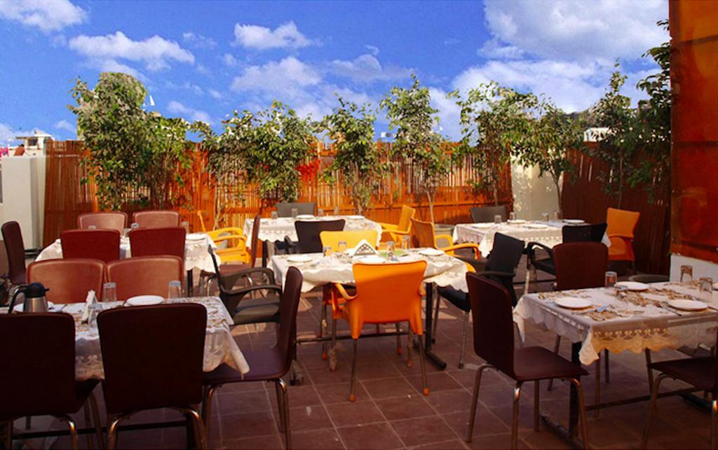 Hotel The Daanish Residency - Karol Bagh New Delhi Exterior photo