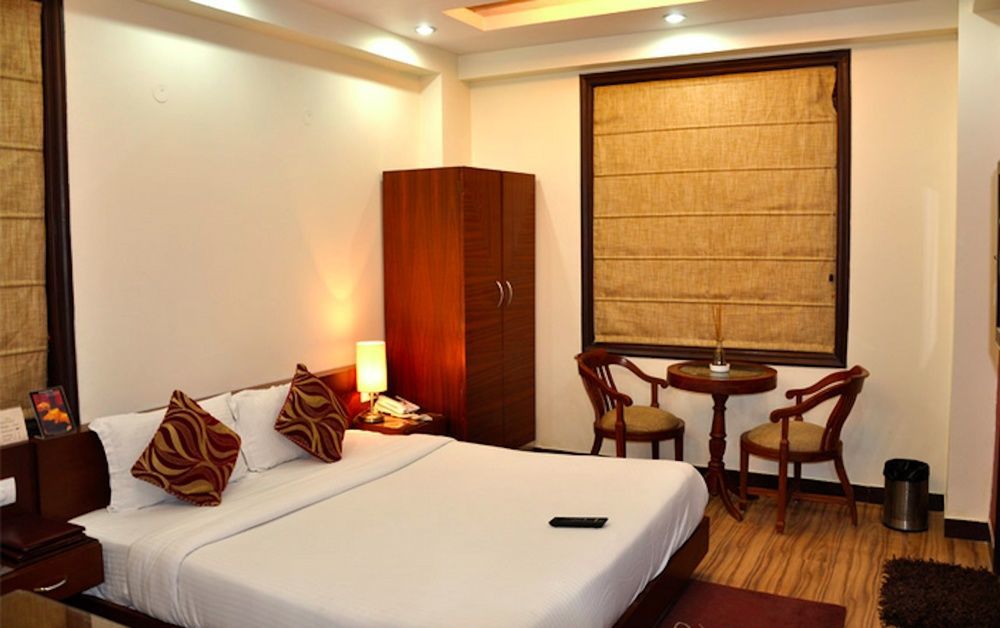Hotel The Daanish Residency - Karol Bagh New Delhi Exterior photo